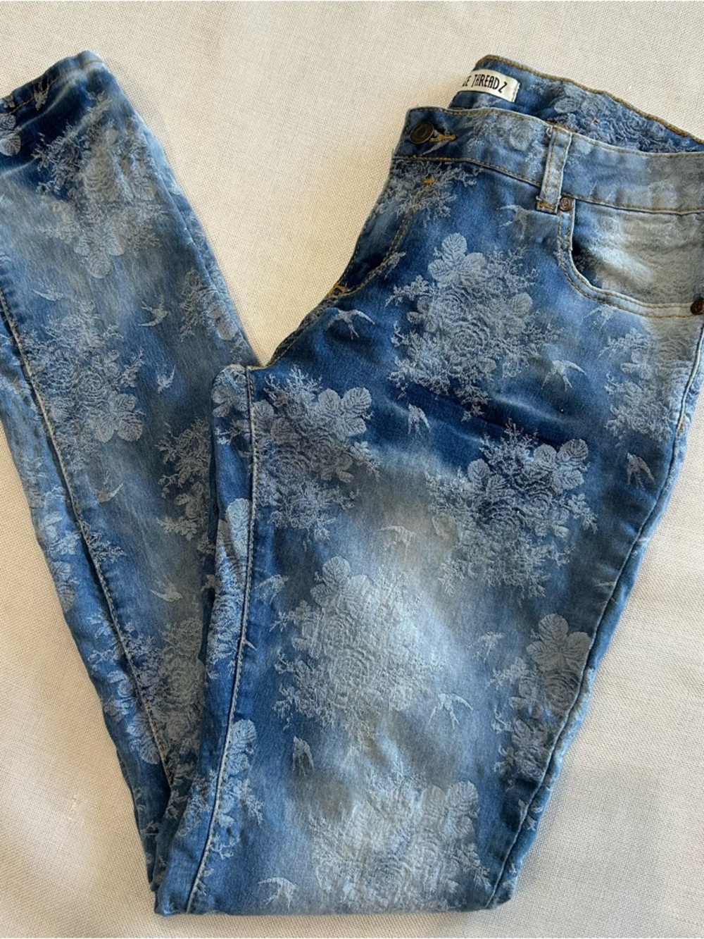 Vintage Thread Floral Wash Skinny Jeans – Unique Statement Denim